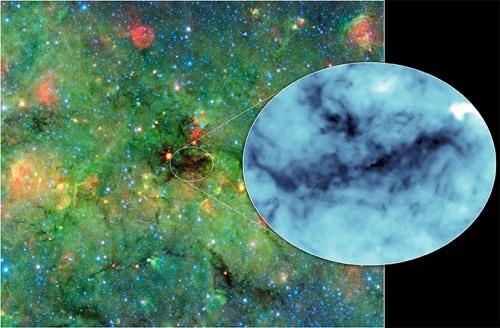 Телескоп Spitzer обнаружил самое плотное и самое темное космическое облако из всех известных людям