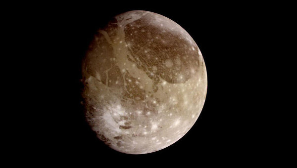 Ученые впервые составили геологическую карту спутника Юпитера Ганимеда