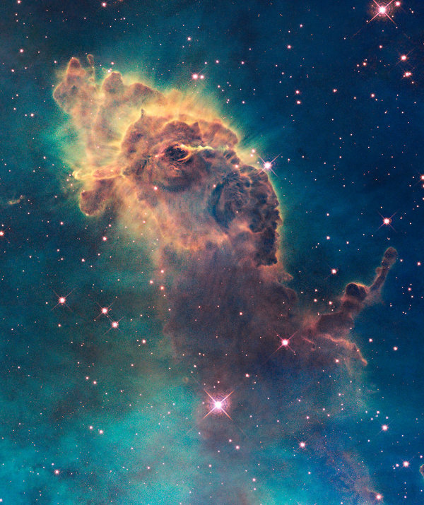 Хаббл получил снимки сверхновой в созвездии Большой Медведицы